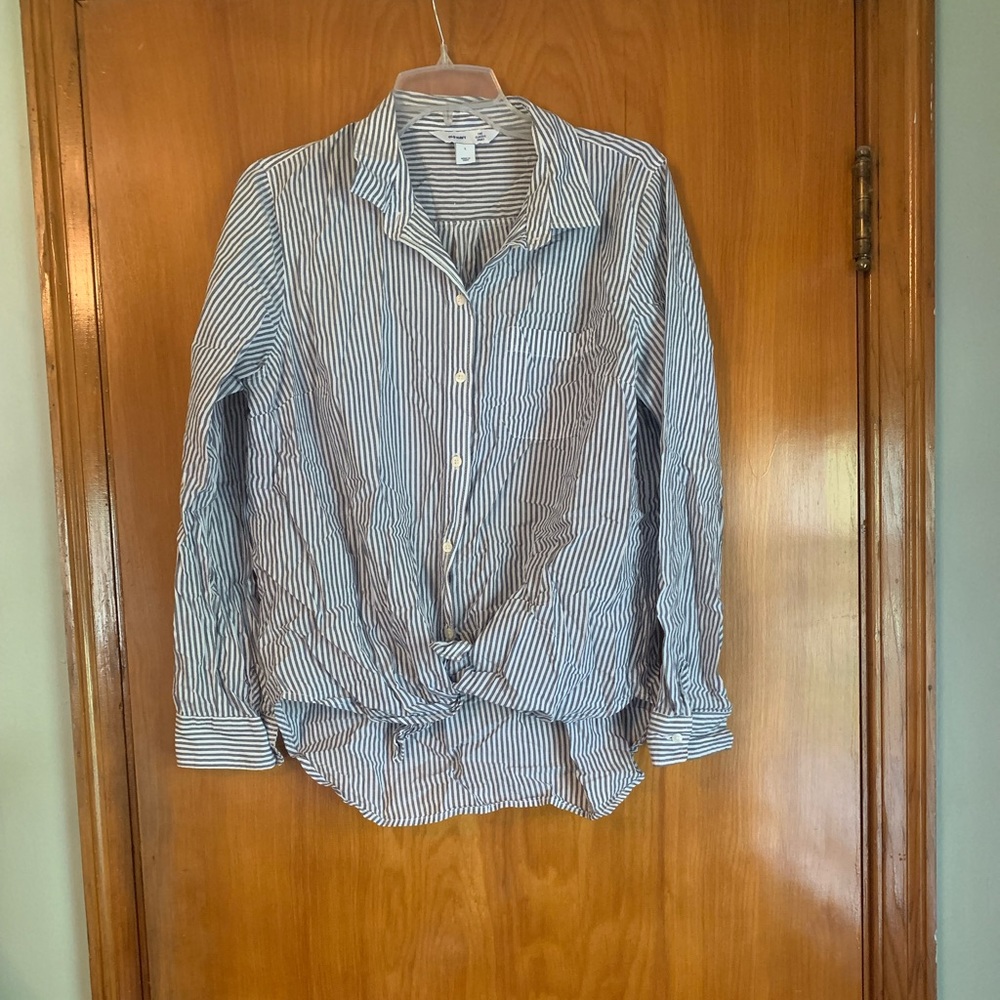Old Navy Classic shirt